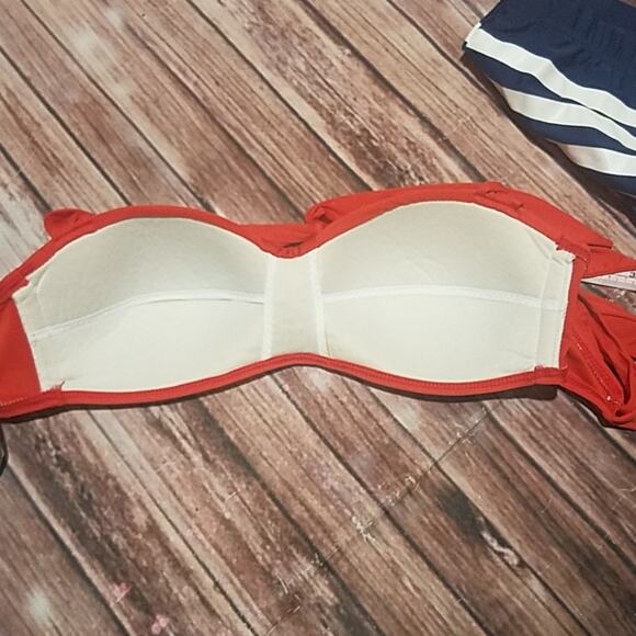 Antonio Melani red halter swim top - Picture 5 of 6